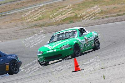 media/May-01-2022-CalClub SCCA (Sun) [[03a481c204]]/Group 5/Race (Offramp)/